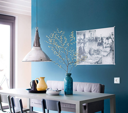 Gniazdo elektryczne 16 A ze srebrnym panelem szklanym (VL-W01EU-64) LIVOLO